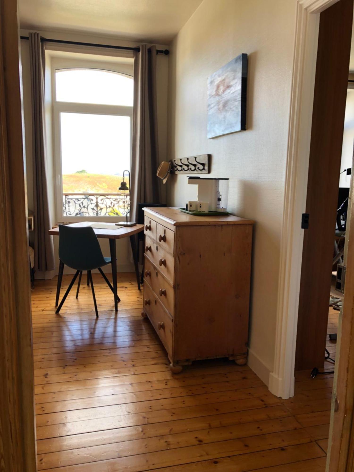 La Chambre De L'Embarcadere 르 꽁께 외부 사진